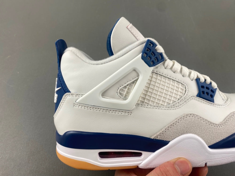 Air Jordan 4 SB Navy