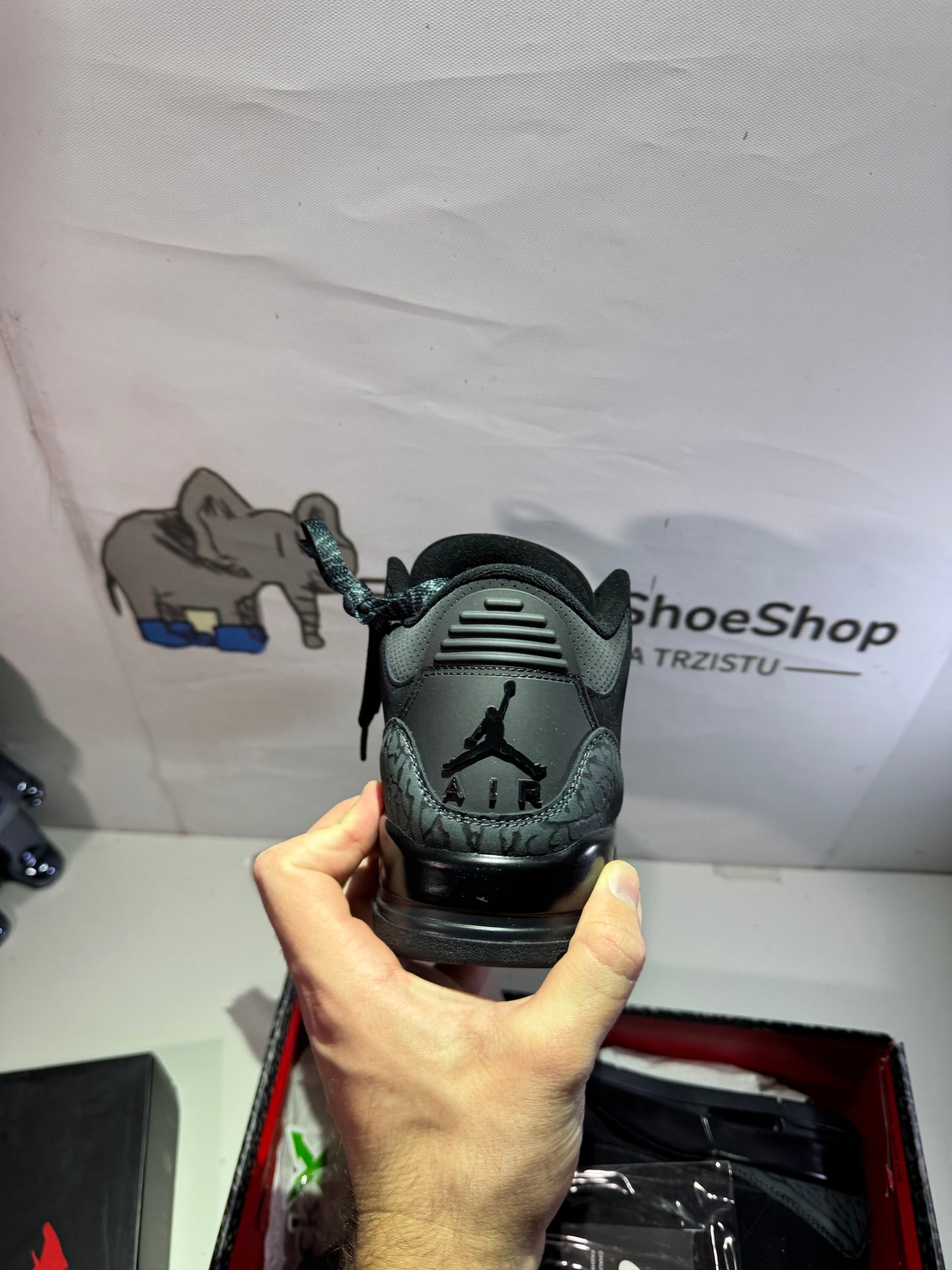 Jordan 3 Black Cat (Odmah Dostupne) br 40