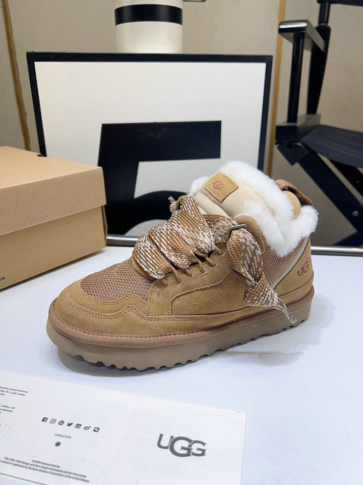 Ugg boots lowmel