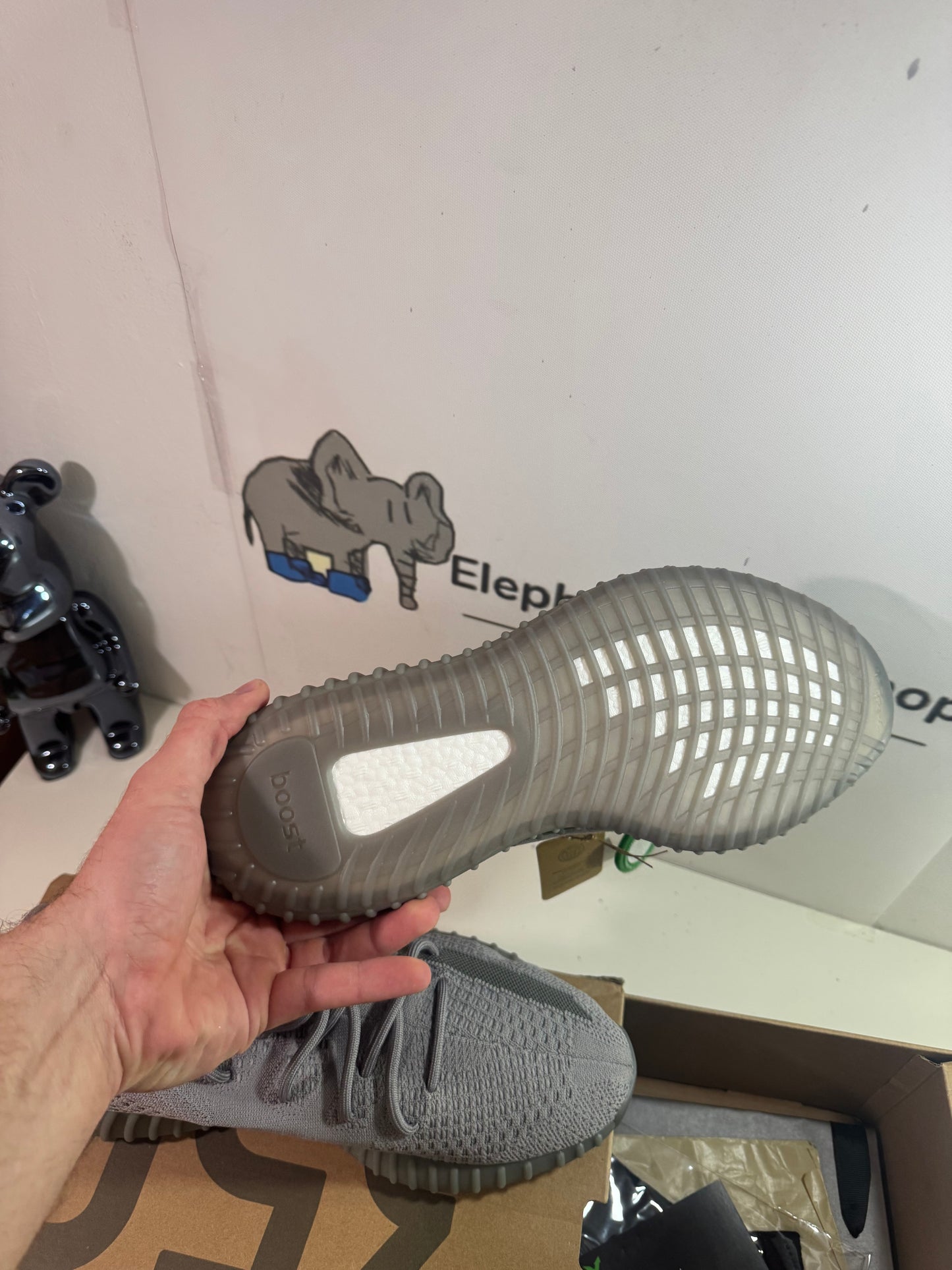 Yeezy Grey (Odmah dostupne) br 45