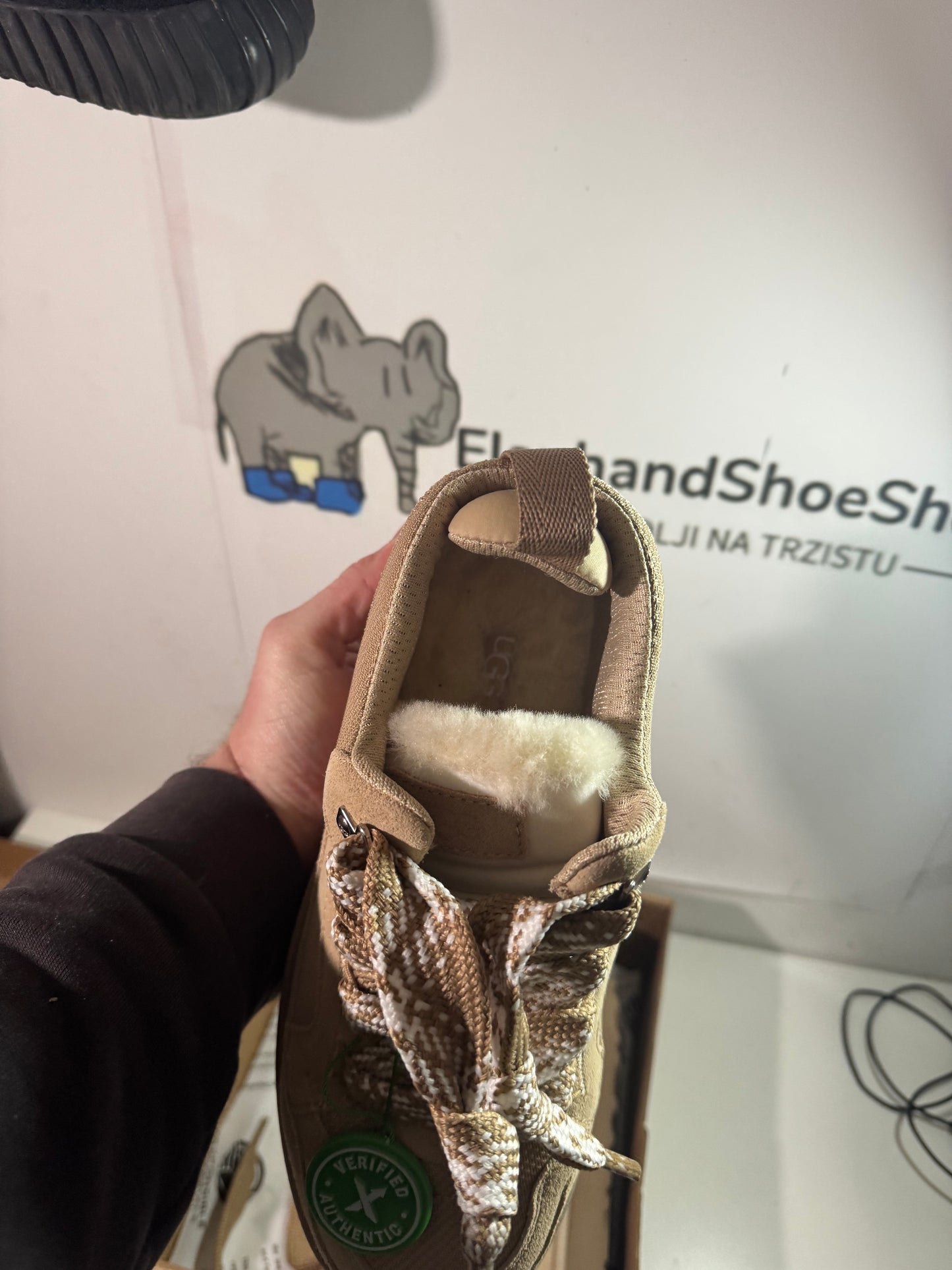 UGG Lowmel Sand (Available now) size 38