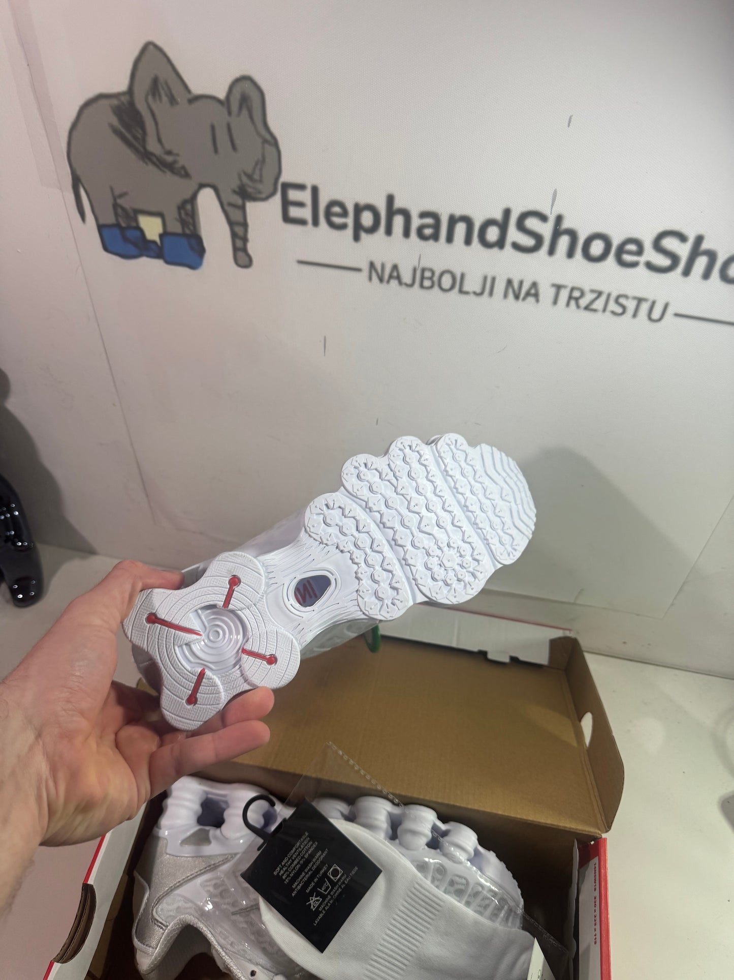Nike Shox White (Odmah dostupne) br 41