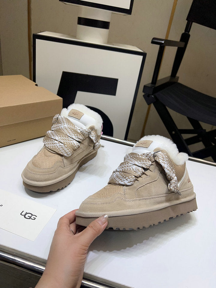 Ugg boots lowmel