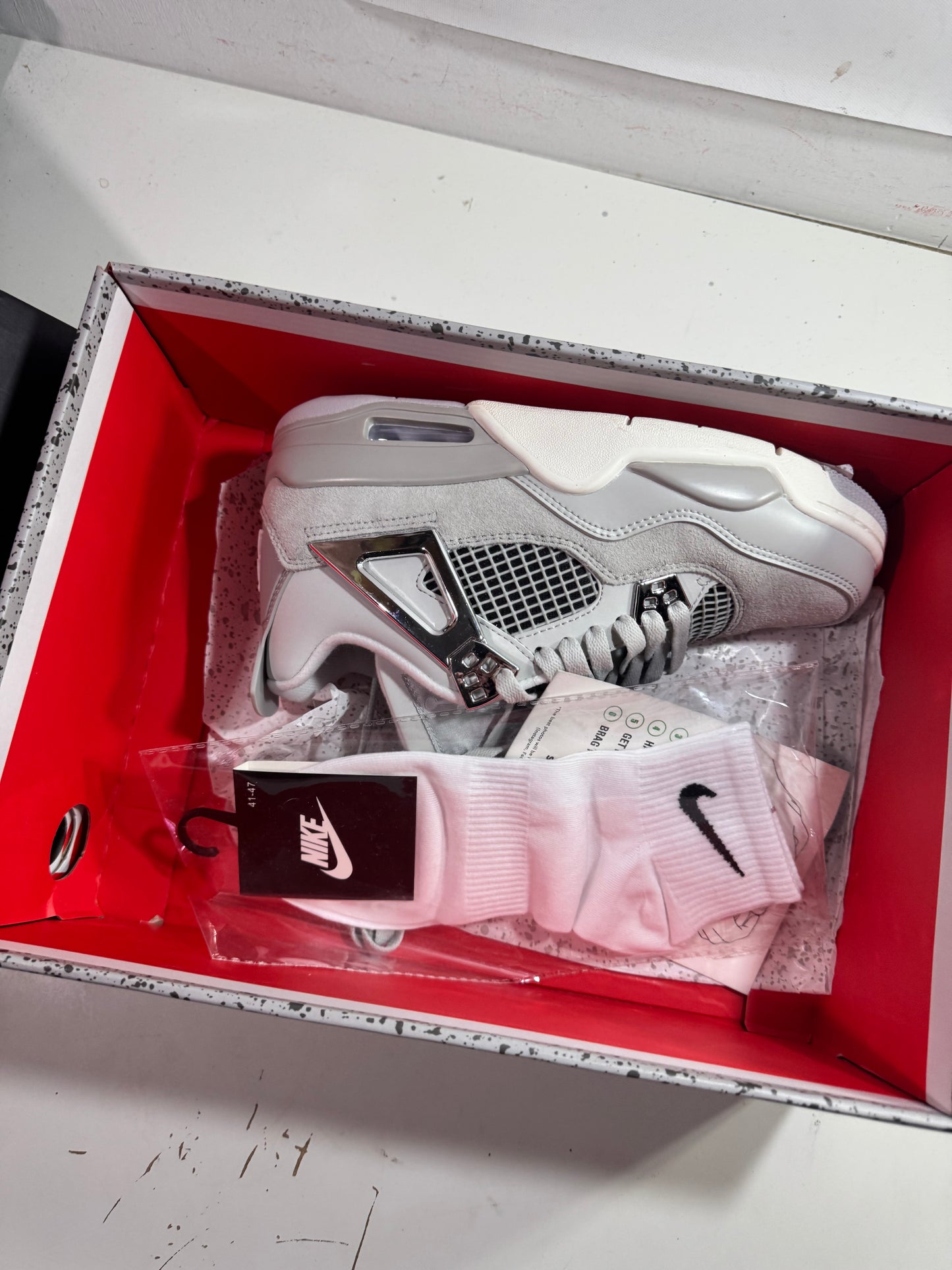 Jordan 4 Frozen (Odmah Dostupne) br 38