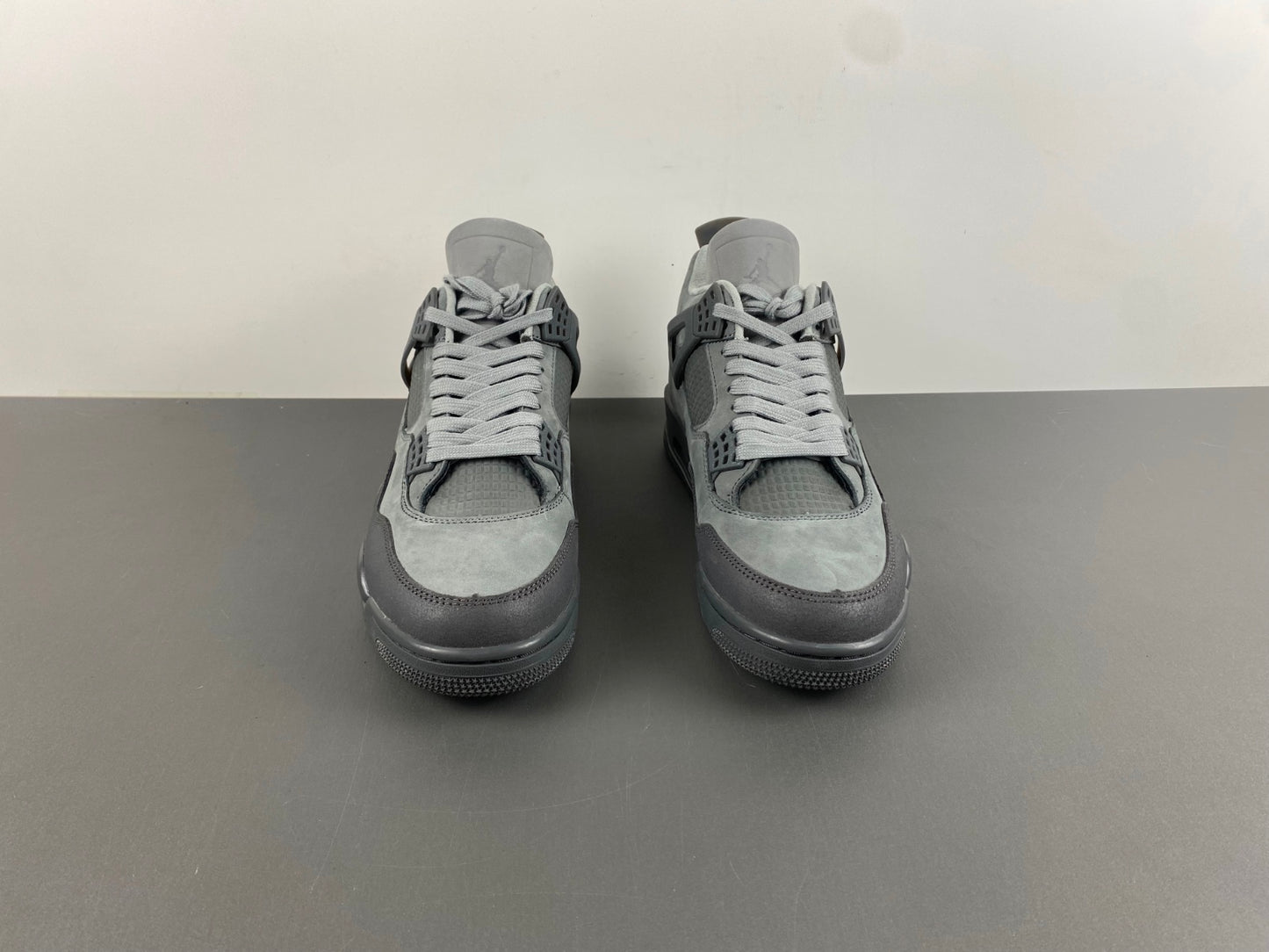 Air Jordan 4 "Wet Cement"