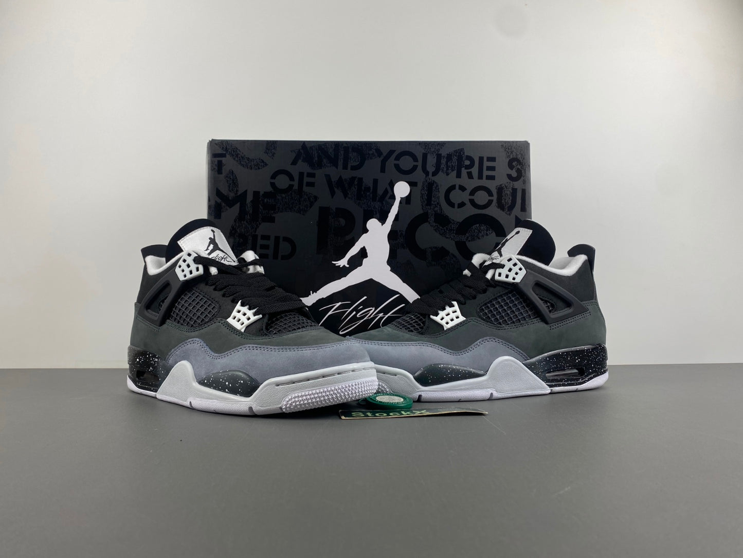 Air Jordan 4 Fear