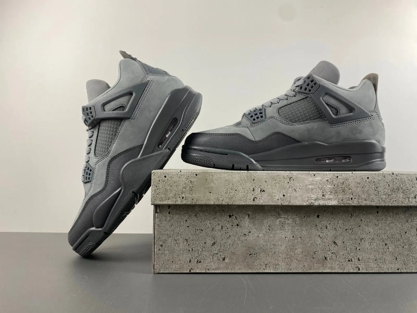 Air Jordan 4 "Wet Cement" Elephand.shoes