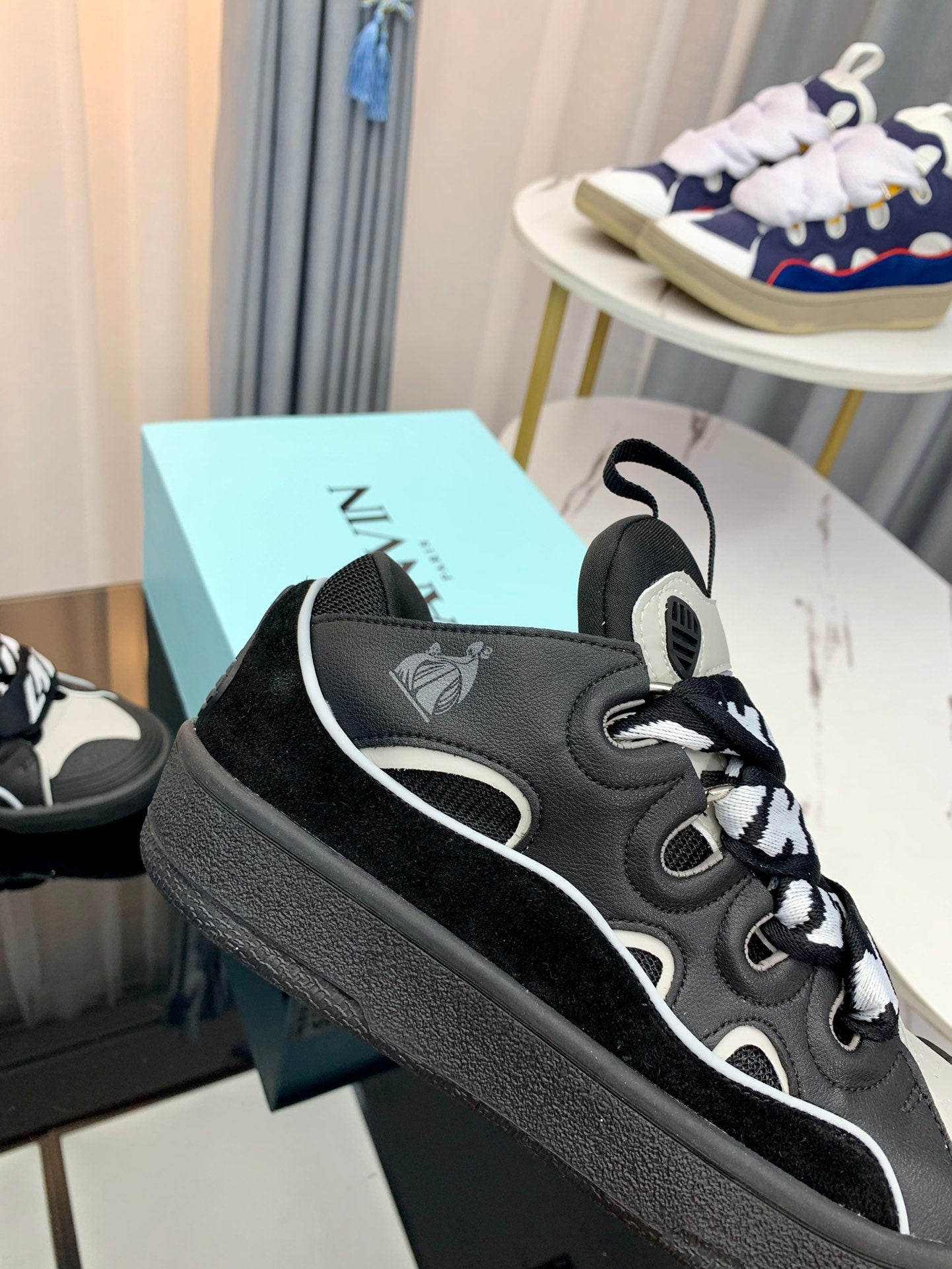 Lanvin Black/White
