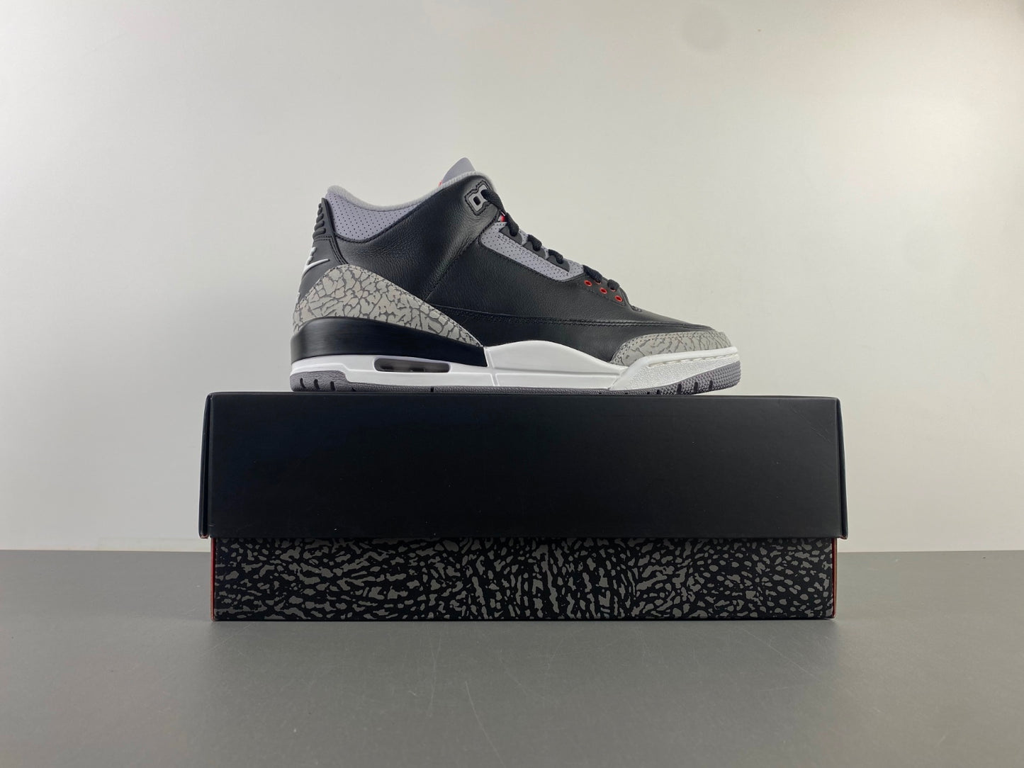 Air Jordan 3 Black Cement