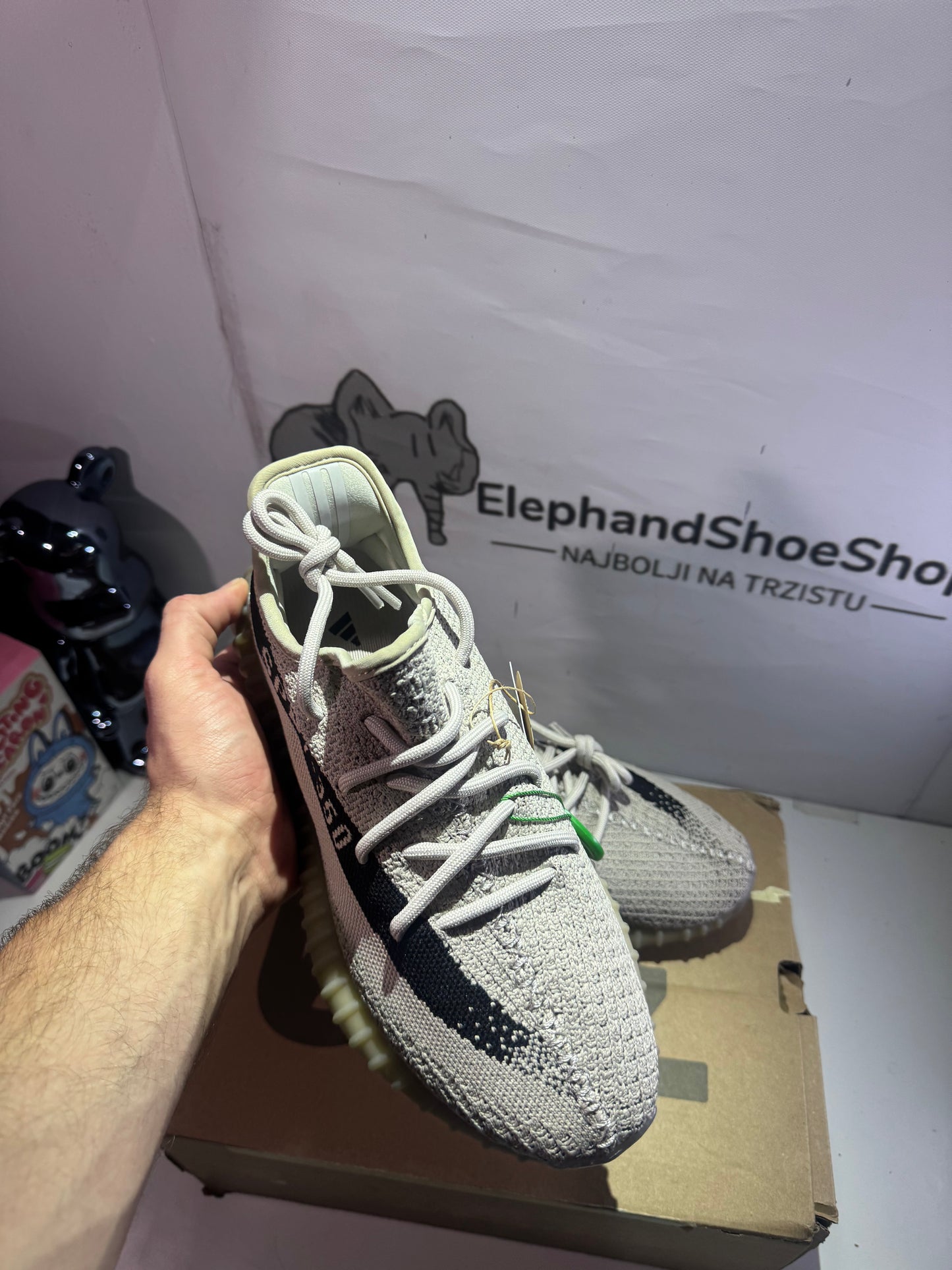 Yeezy Slate (Odmah dostupne) br 42