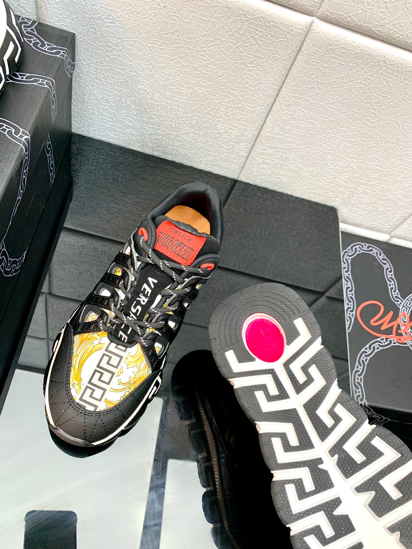 Versace Balck Gold