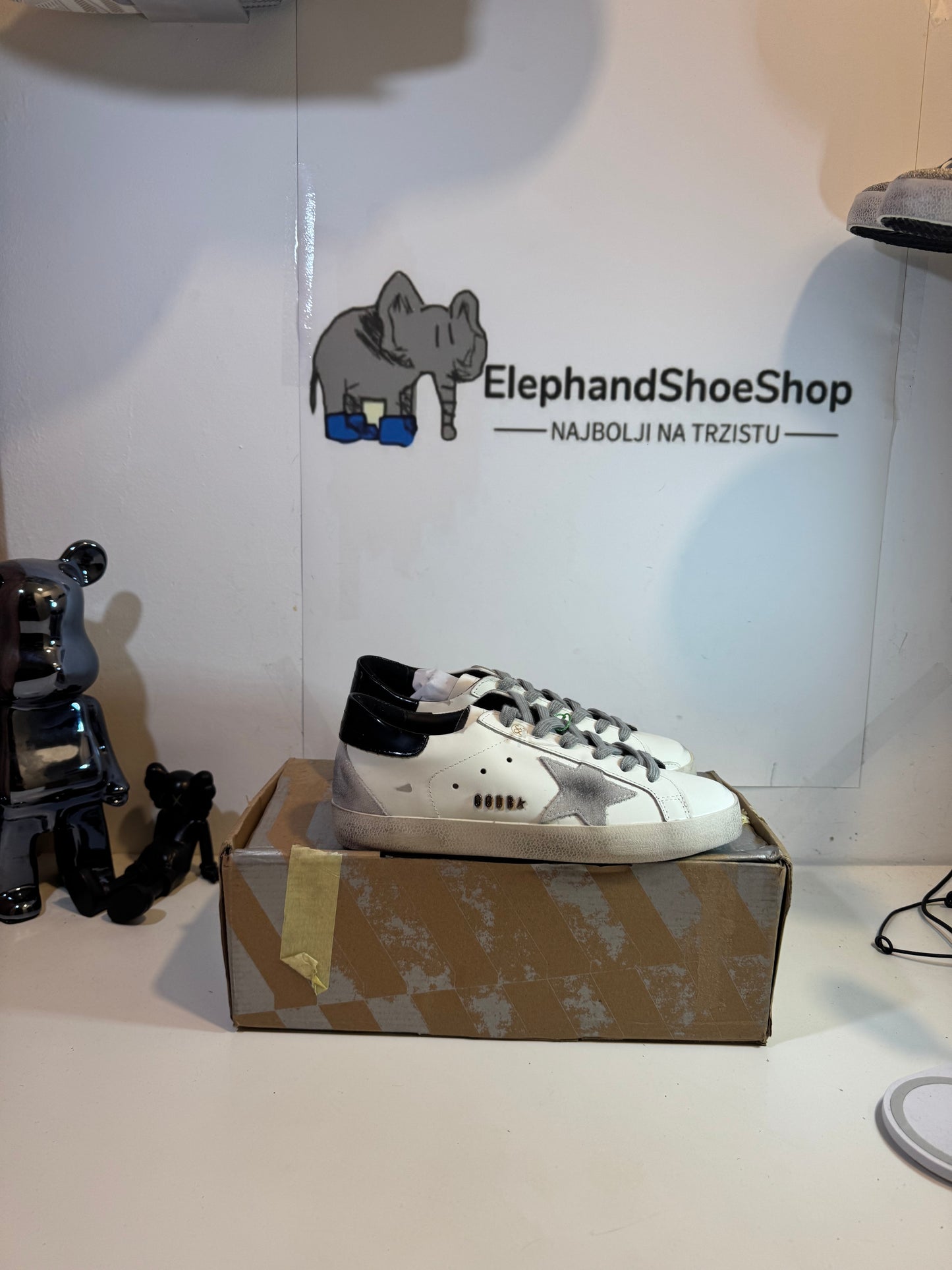 Golden Goose Black Label (Available now) size 41 43