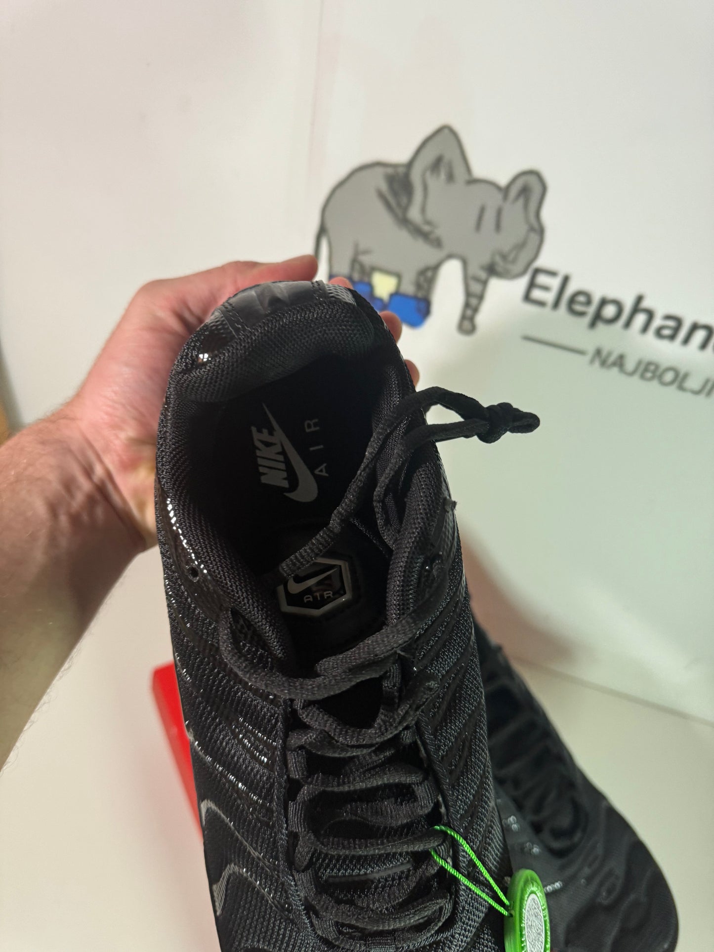 Nike Tn Black (Available Now) size 39 42