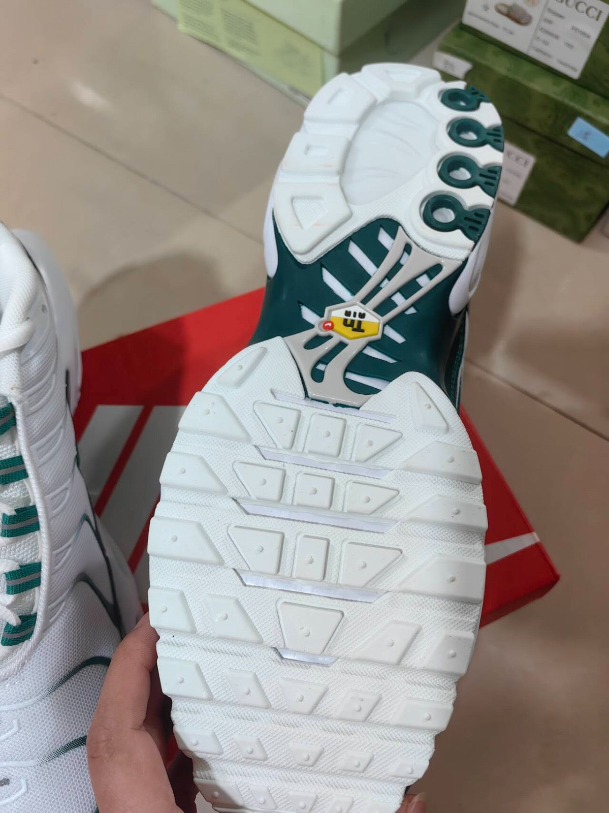 Nike TN Lacoste