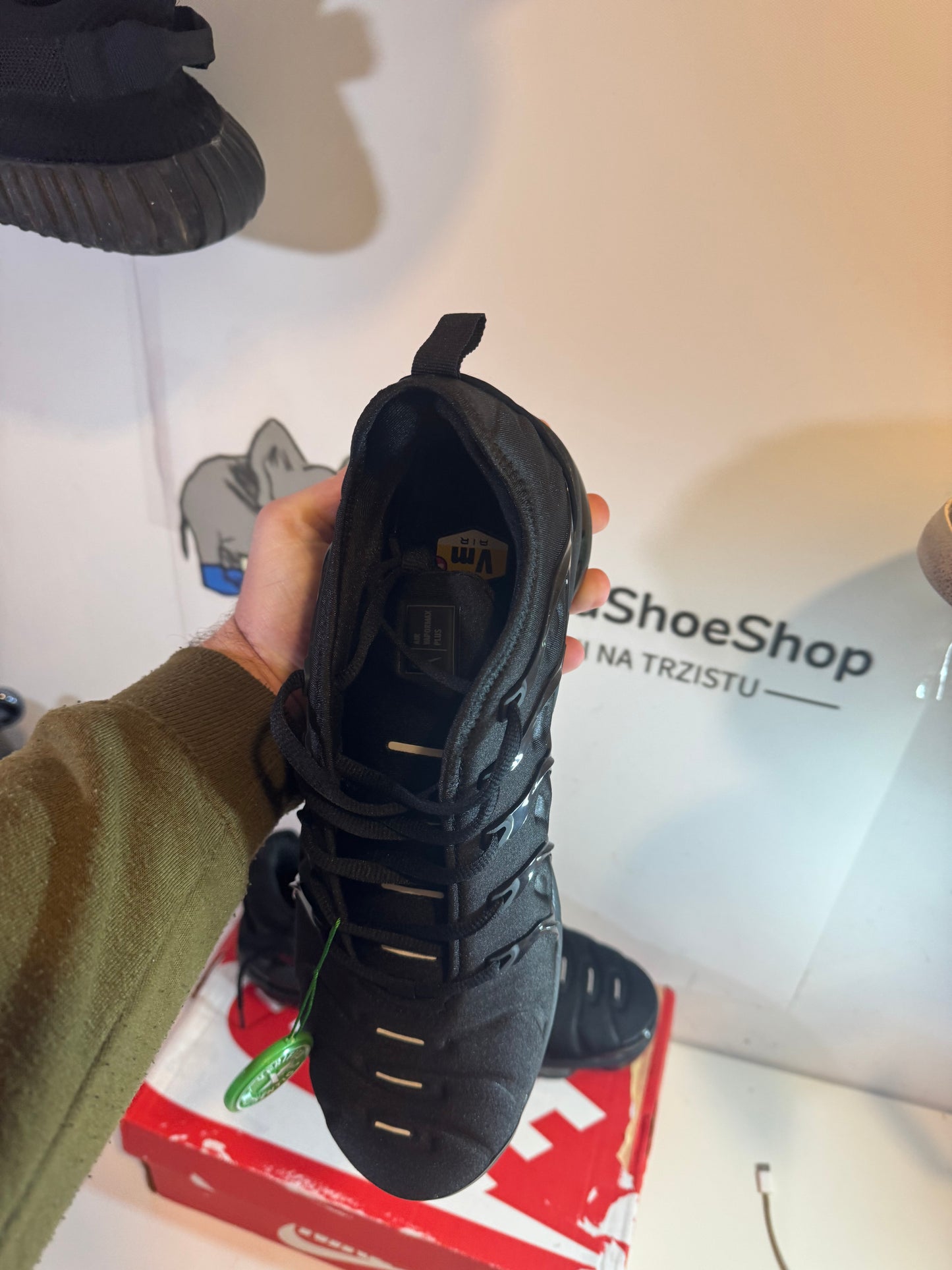 Nike Vapurmax Black (Available Now) No. 45