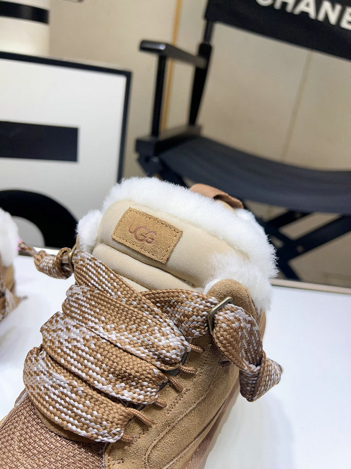 Ugg boots lowmel