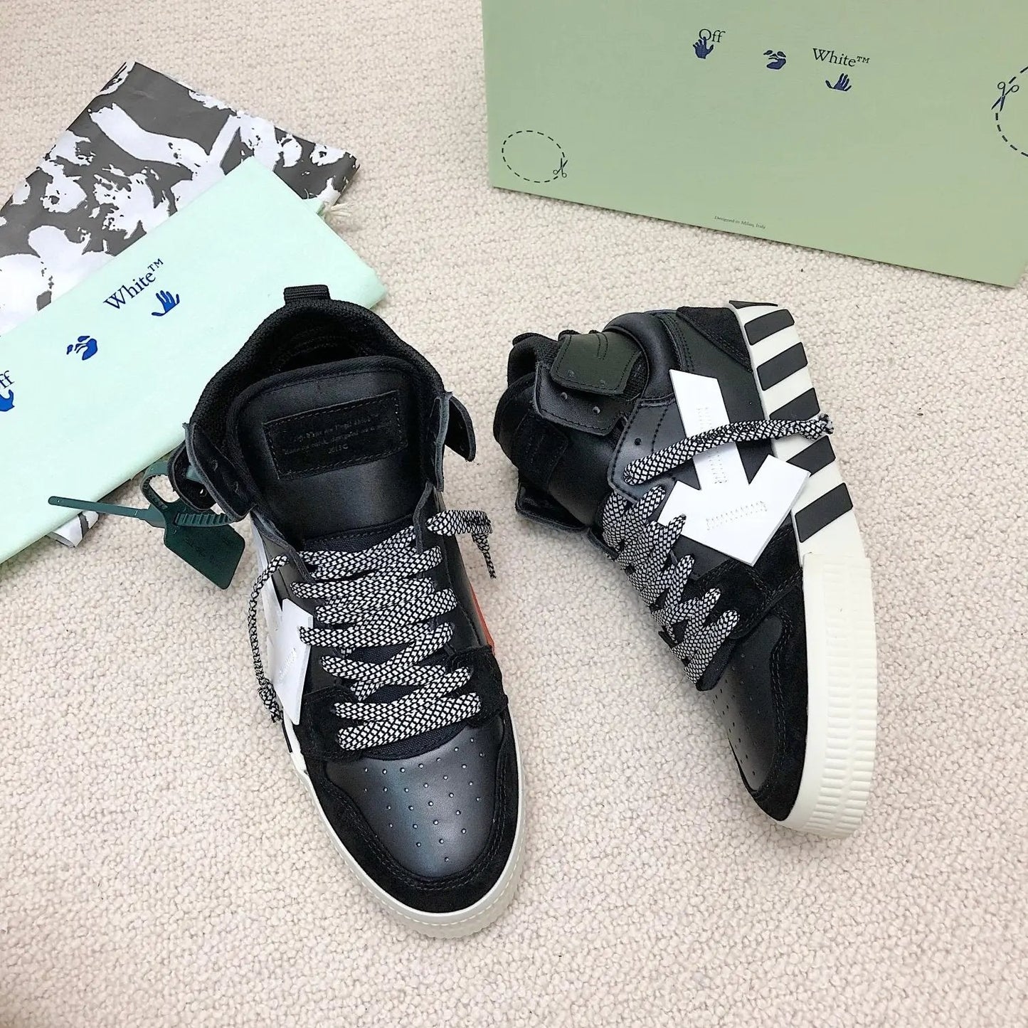 Off-White Mid-Top Black Elephand.shoes