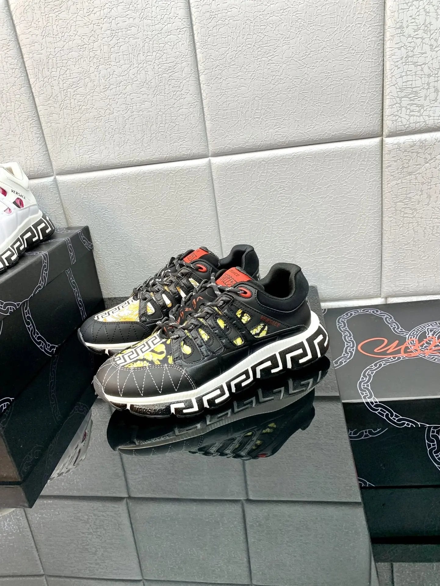 Versace Balck Gold Elephand.shoes