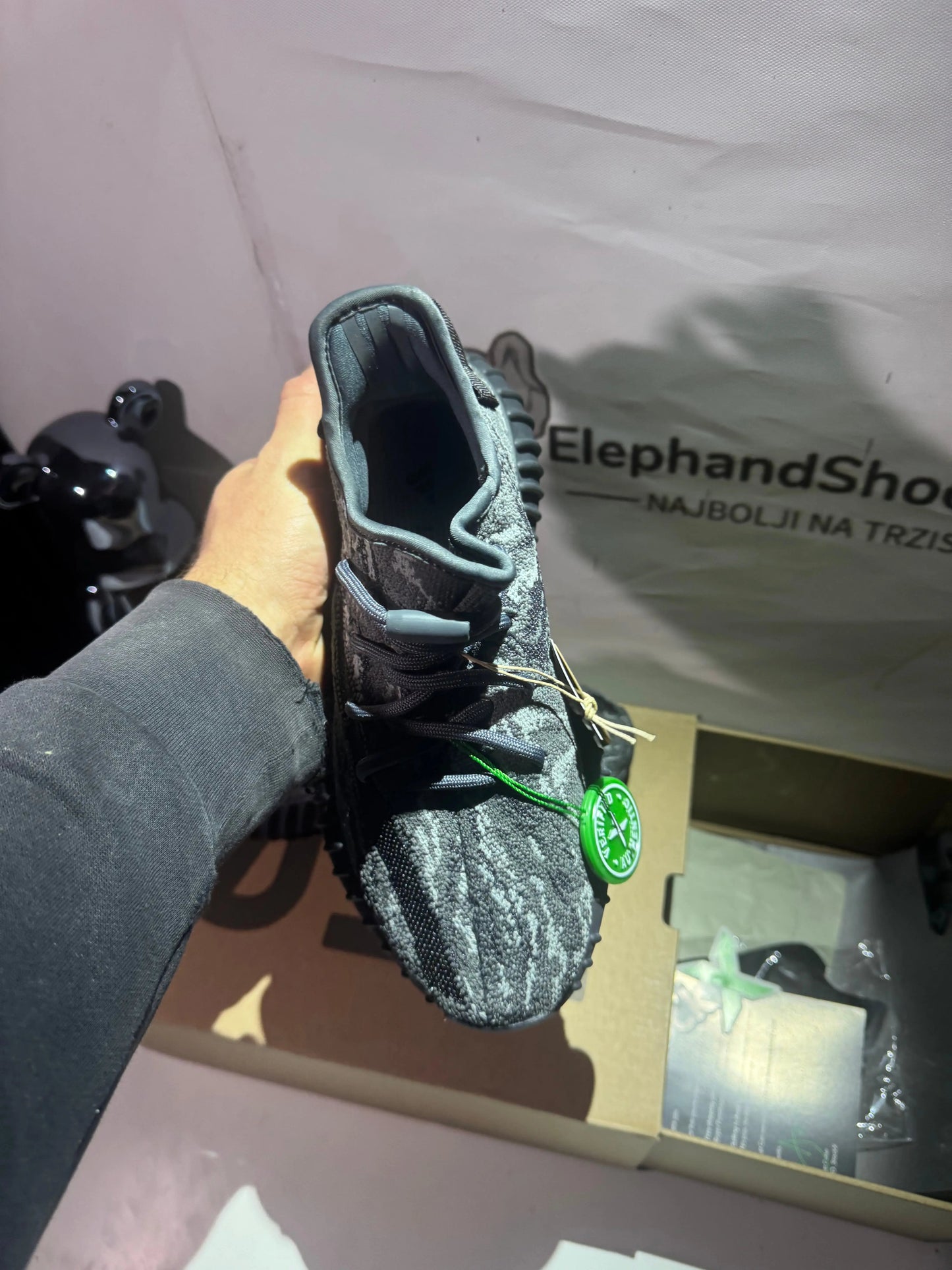 Yeezy Mx Rock V2 (Odmah dostupne) br 38 Elephand.shoes