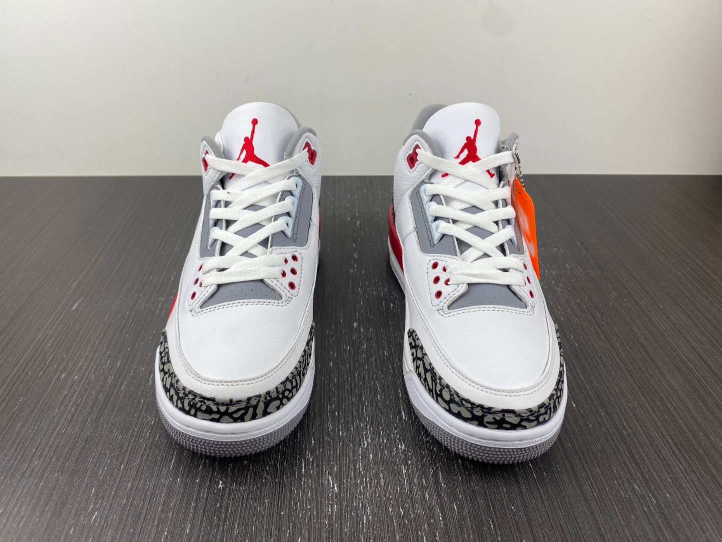 Jordan 3 Fire Red