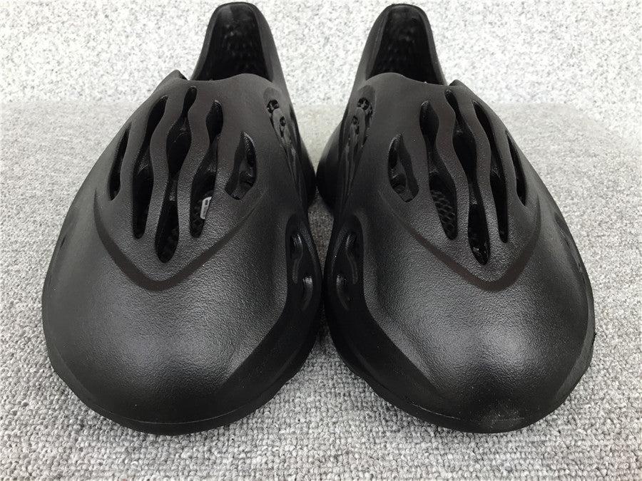 Yeezy Foam Runners Onyx
