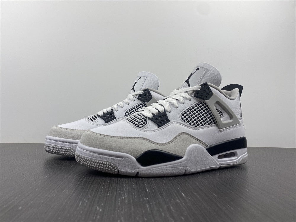 Air Jordan 4 "Military Black"