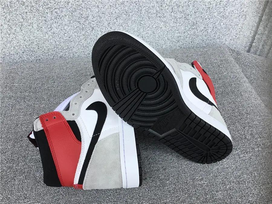 Air Jordan 1 High Smoke Grey Elephand.shoes