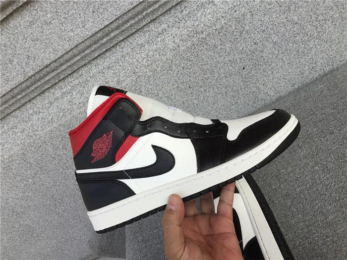Air Jordan 1 Mid "Black White Red" Elephand.shoes
