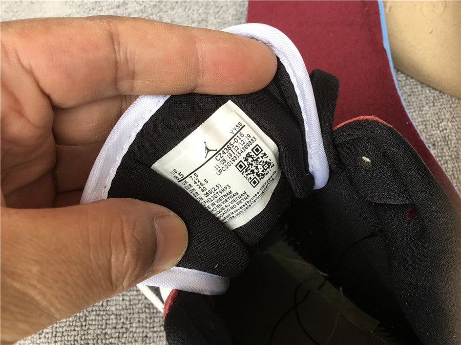 Jordan 1 Mid Bourdou