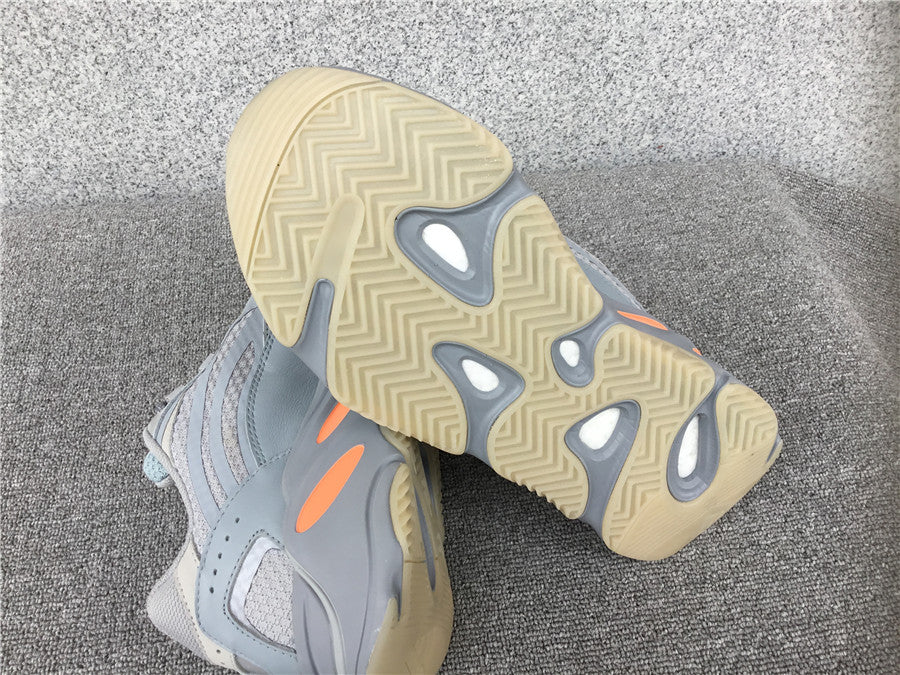 Yeezy 700 Interia