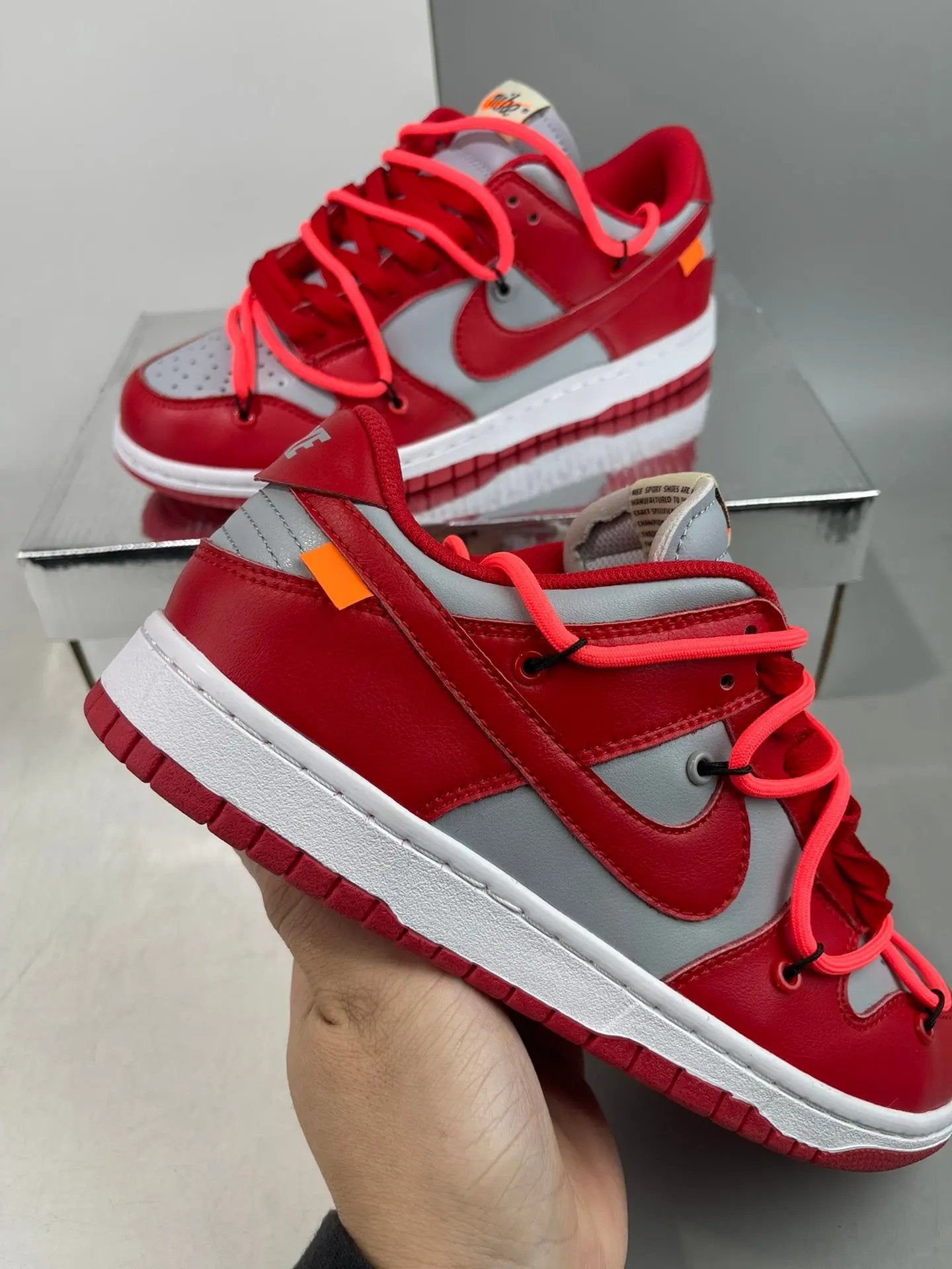 Off White Dunk red Elephand.shoes