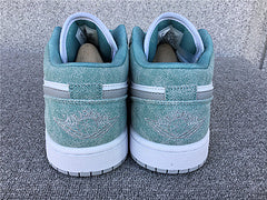 Air Jordan 1 Low "New Emerald"