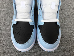 Air Jordan 1 Mid "University Blue"