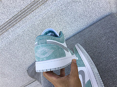 Air Jordan 1 Low "New Emerald"