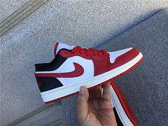 Air Jordan 1 Low "Chicago Bulls