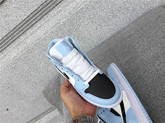 Air Jordan 1 Mid "University Blue"