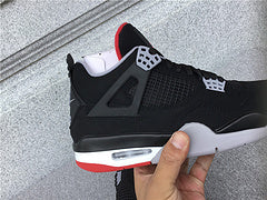 Air Jordan 4 Bred