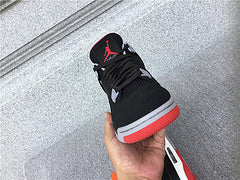 Air Jordan 4 Bred