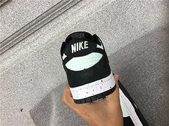 Nike Dunk Low "Panda"