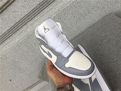 Air Jordan 1 Mid "Grey Sail"