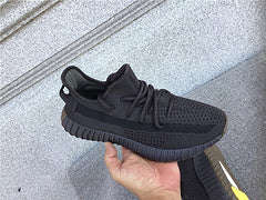 YEEZY 350 V2 Cinder
