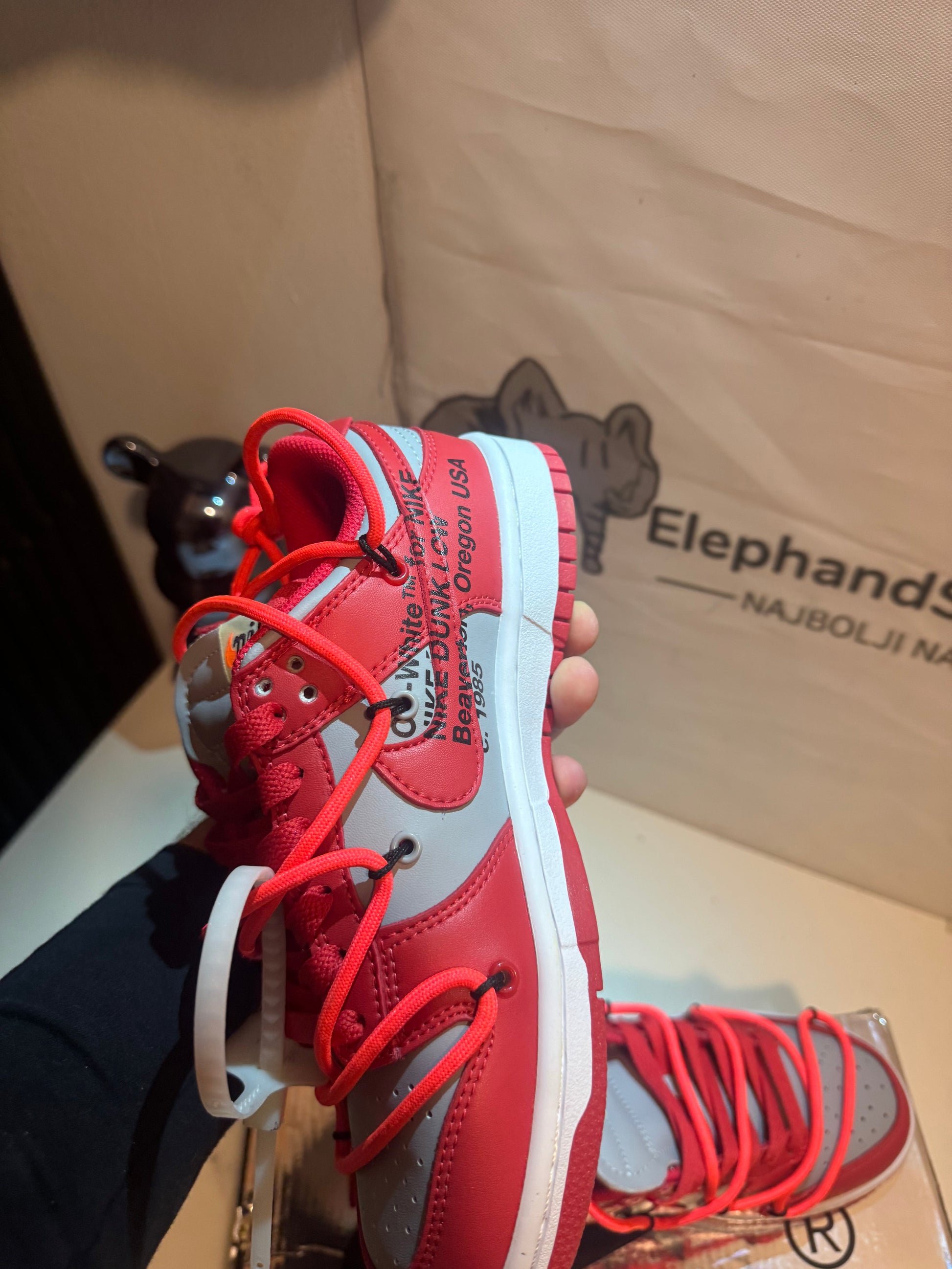 Off White Red (Odmah Dostupne) br 38 Elephand.shoes