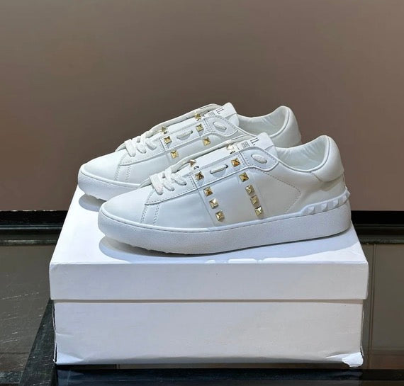Valentino Low Gold Elephand.shoes
