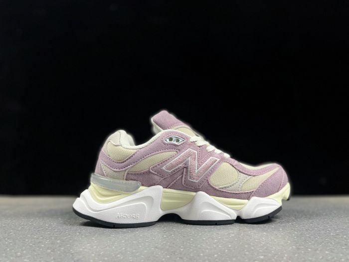 New Balance Pink Elephand.shoes