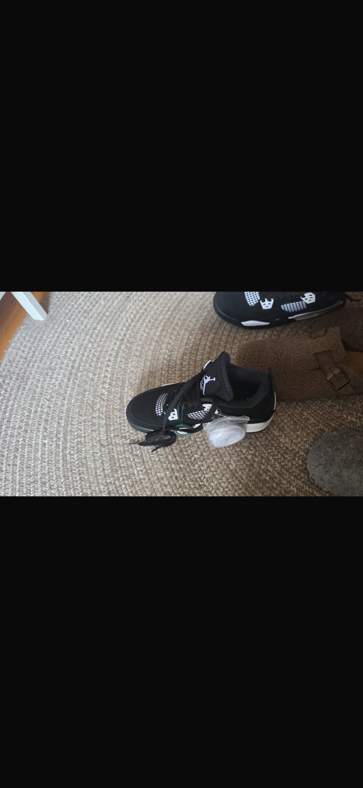 Recenzija kupca za Air Jordan 4 Black Cat