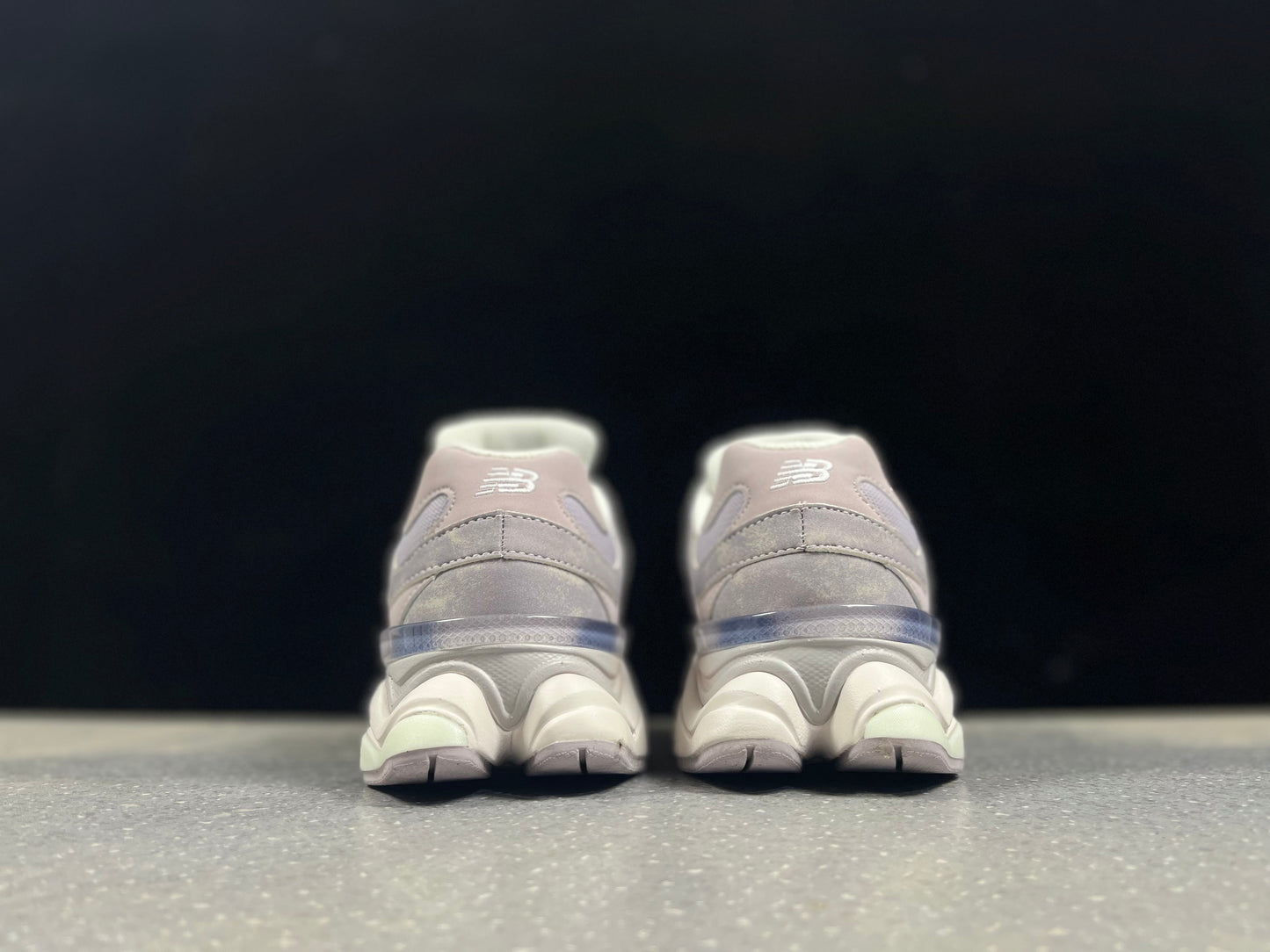 New Balance Grey Elephand.shoes