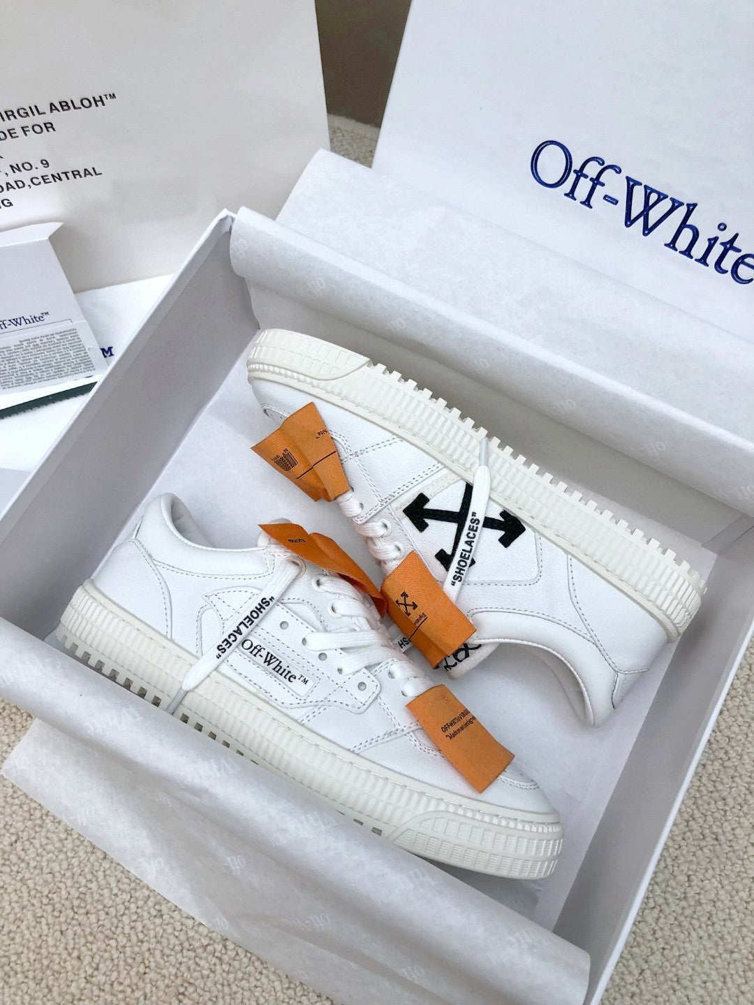 Off-White "Off-Court" 3.0 Low Elephand.shoes