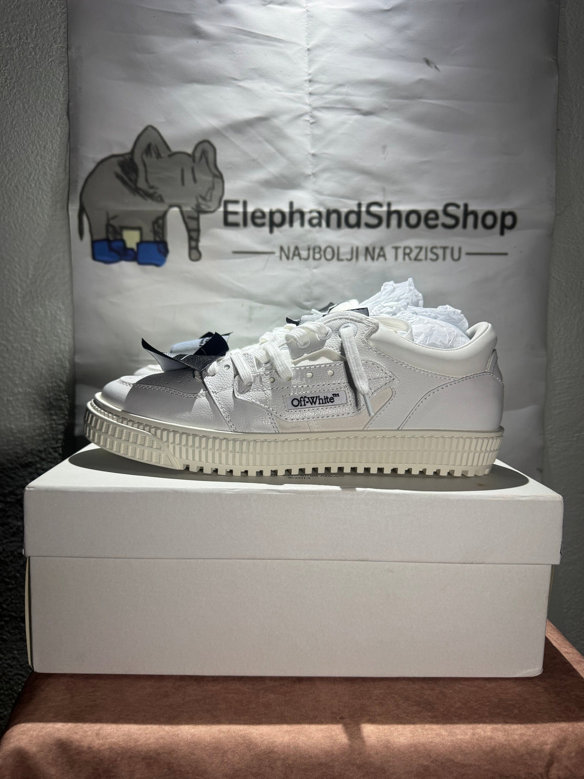 Off White Off Court Low Black (Odmah Dostupne) br 46 Elephand.shoes