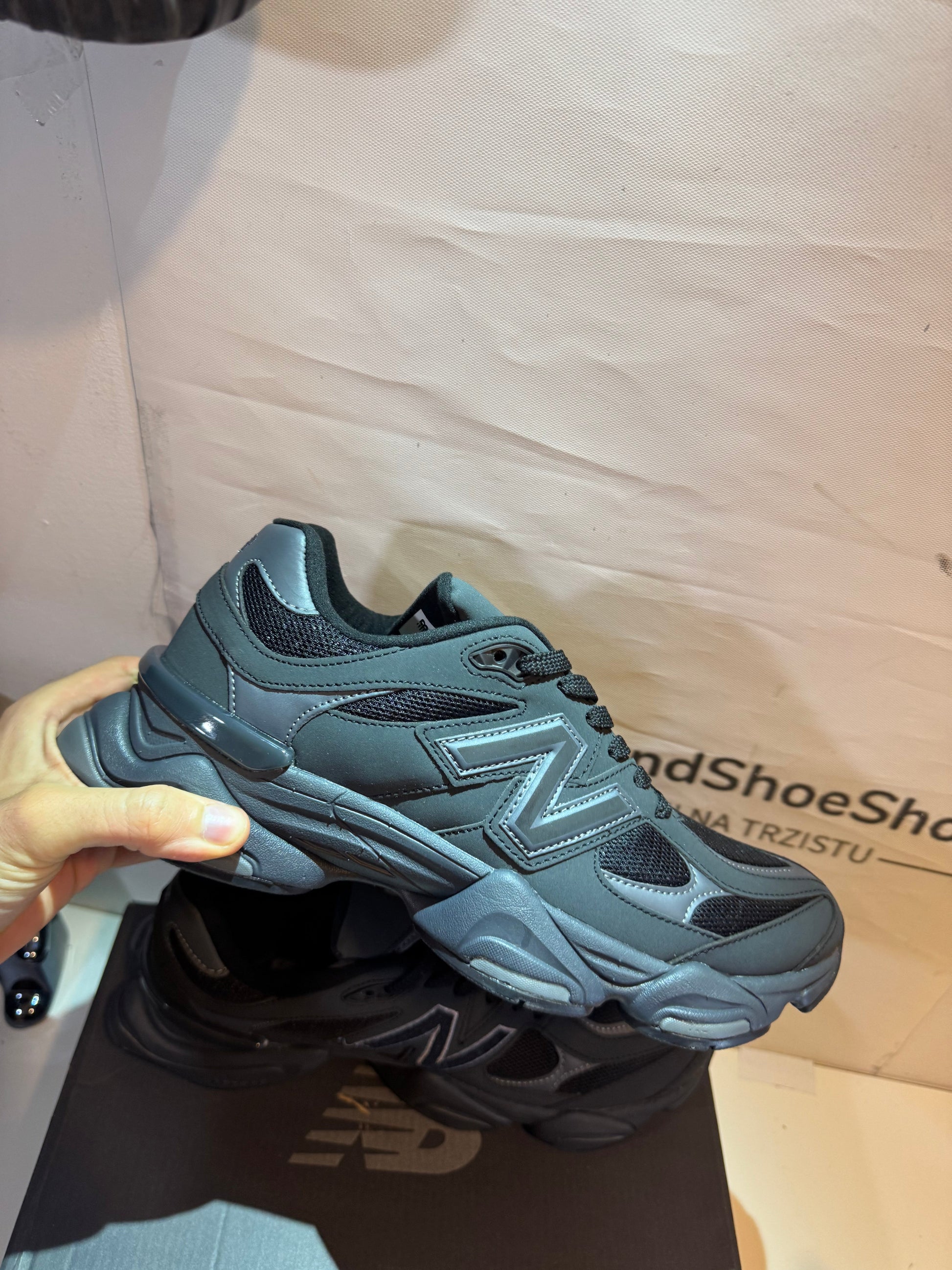 New Balance Black (Odmah dostupne)br 46 Elephand.shoes