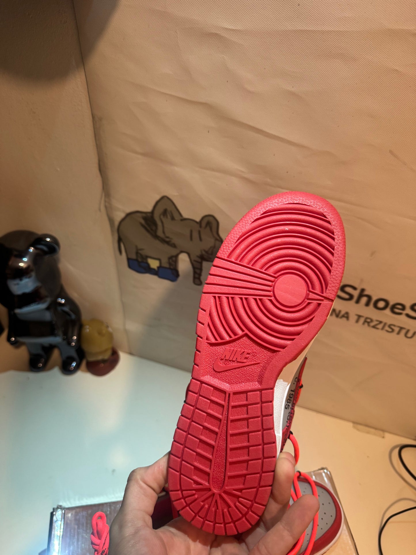 Off White Red (Odmah Dostupne) br 38 Elephand.shoes